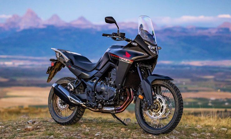 2025 Honda Transalp 750 front 