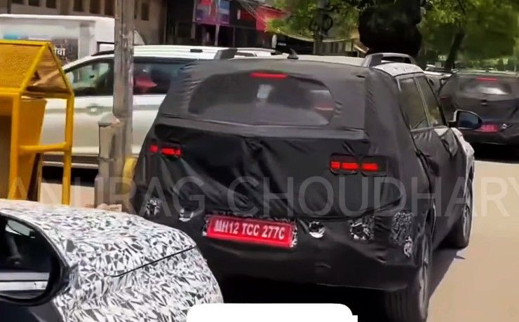 2025 hyundai venue spy shot rear