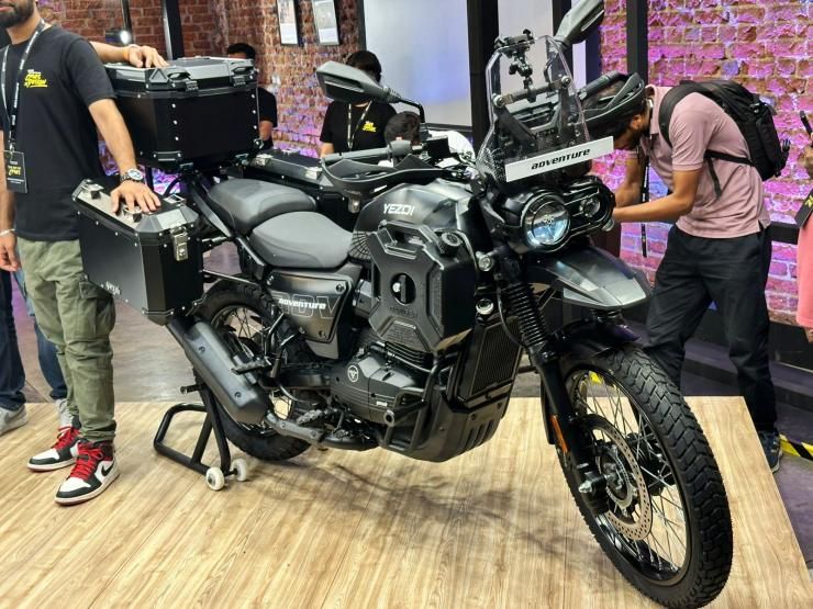 2025 yezdi adventure