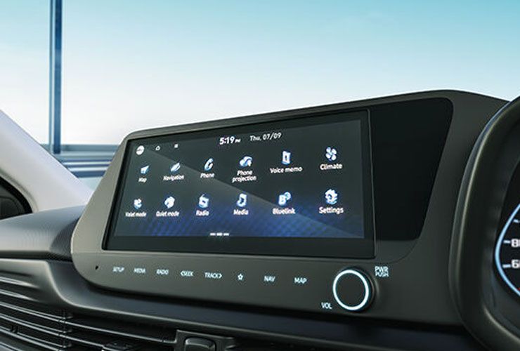 hyundai i20 infotainment 