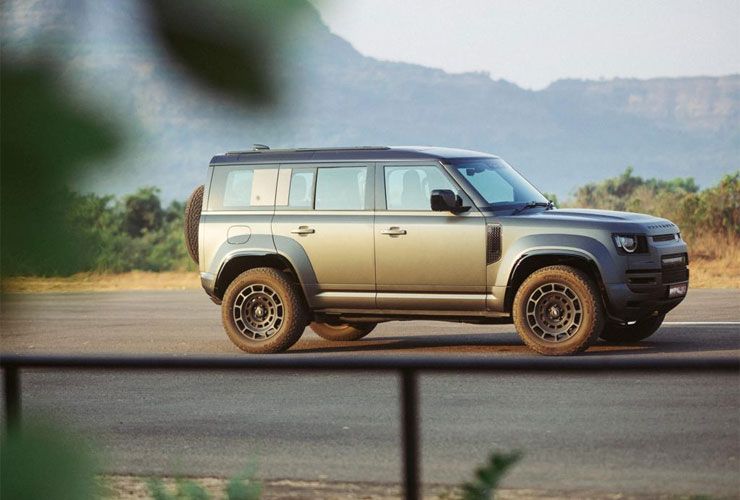 land rover defender octa