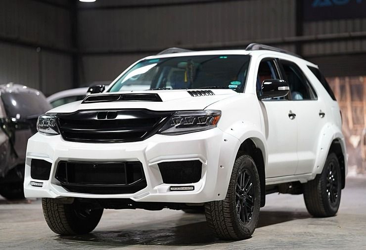 matte white fortuner spartan front
