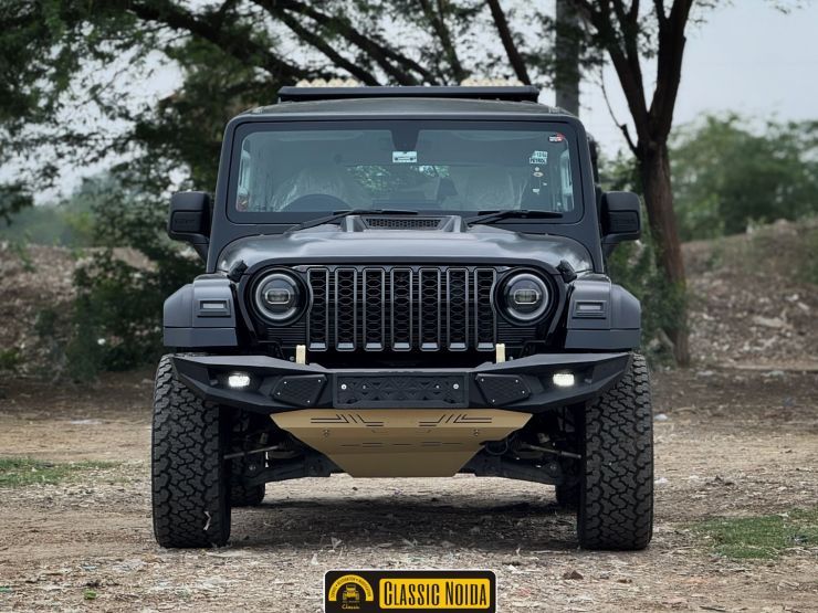 off road thar roxx front