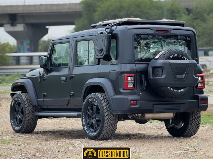 off road thar roxx rear