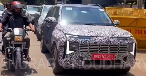 new hyundai venue spy shot new hyundai venue spy shot