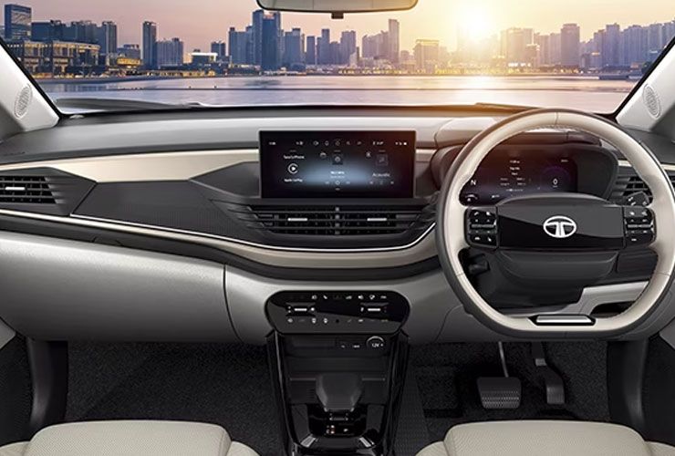 tata altroz facelift interior