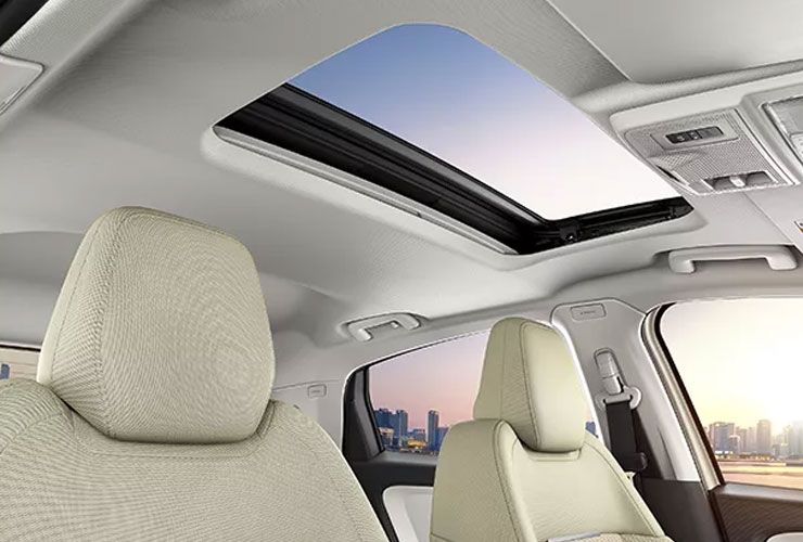 tata altroz facelift sunroof