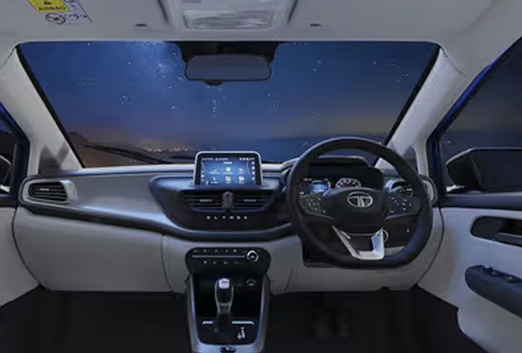 tata altroz pre-facelift interior