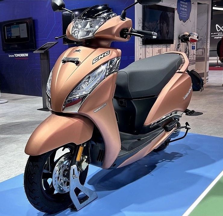 tvs jupiter cng powered scooter 1