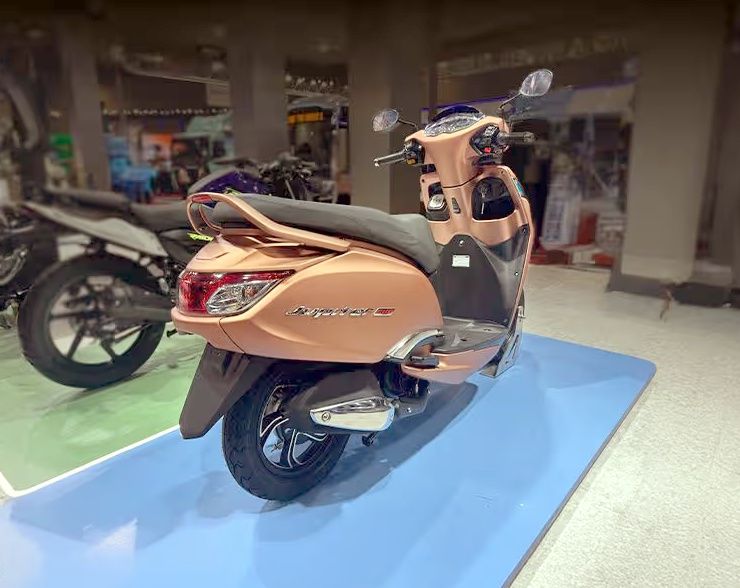 tvs jupiter cng powered scooter 2