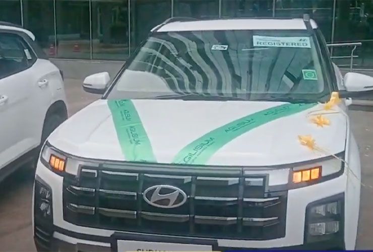 hyundai creta gifted to employees