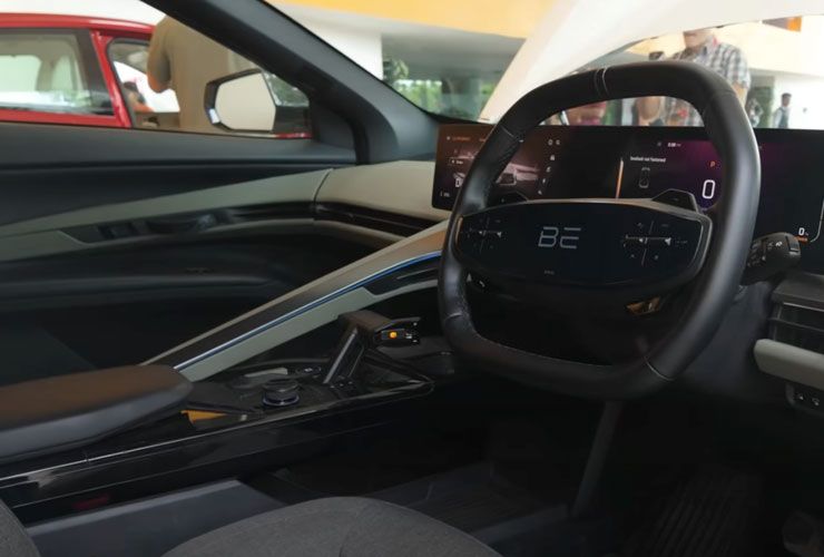 mahindra be6 interior design