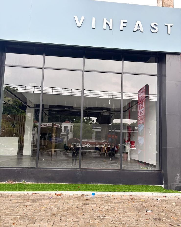 vinfast dealership.