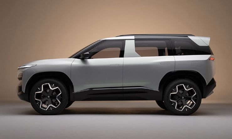 2025 Tata Sierra side