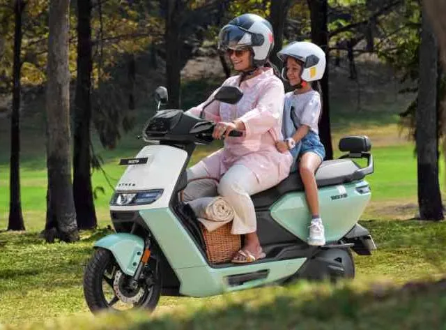 Ather Rizta side profile