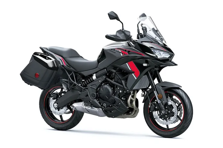 Kawasaki Versys 650 front and side