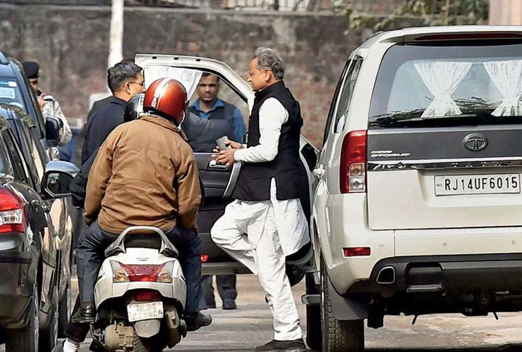 ashok gehlot tata safari storme