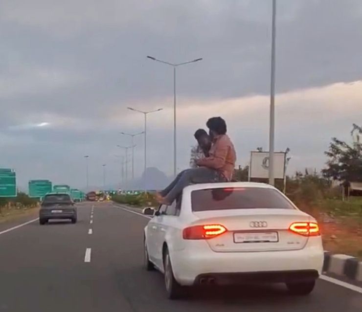 audi sunroof stunt