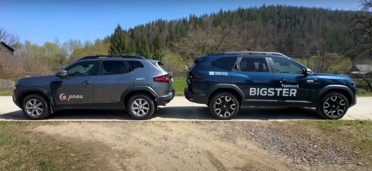 duster-vs-bigster-rear