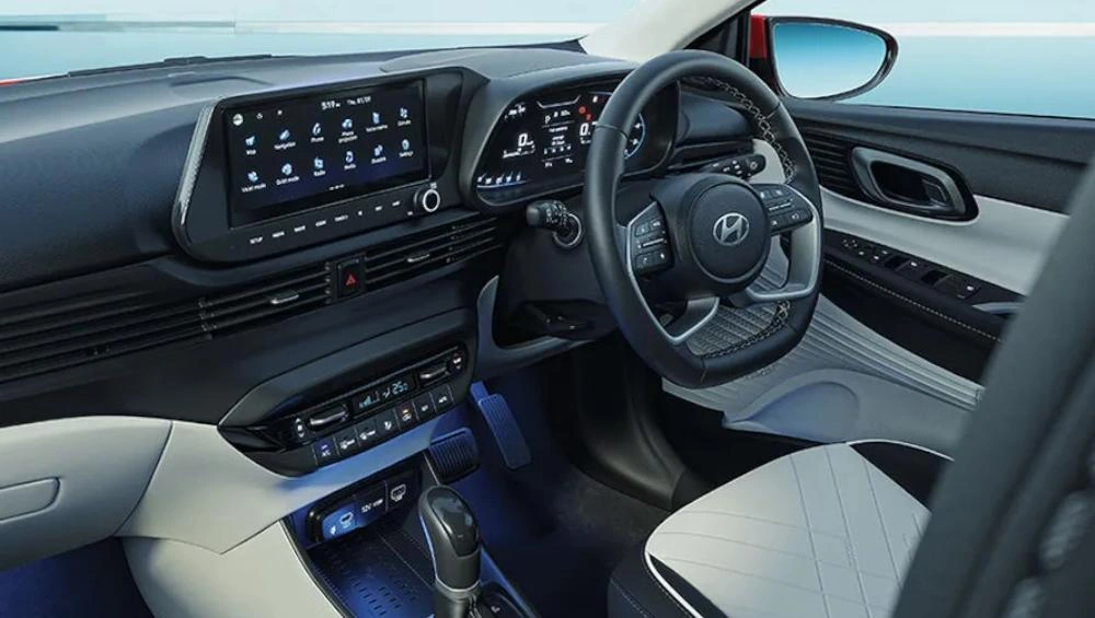hyundai i20 interiors dashboard