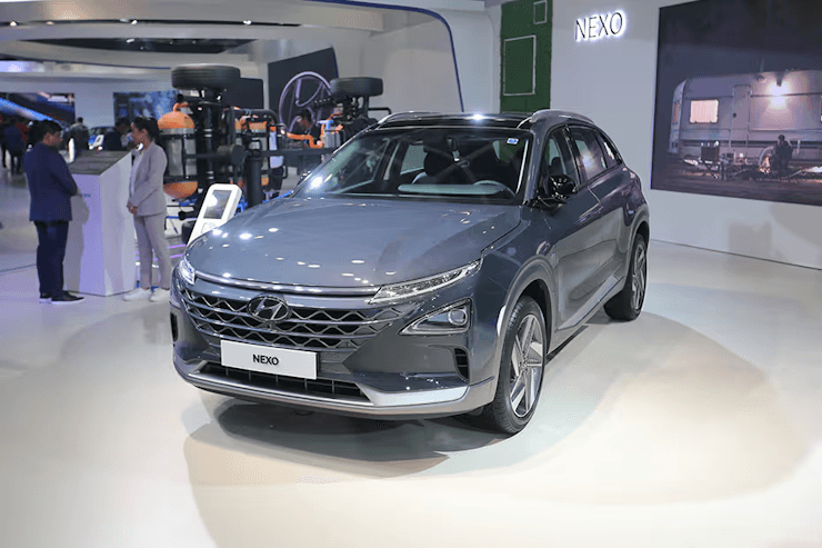 hyundai nexo hydrogen fuel cell car