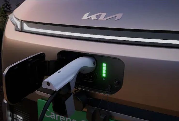 kia carens clavis ev design
