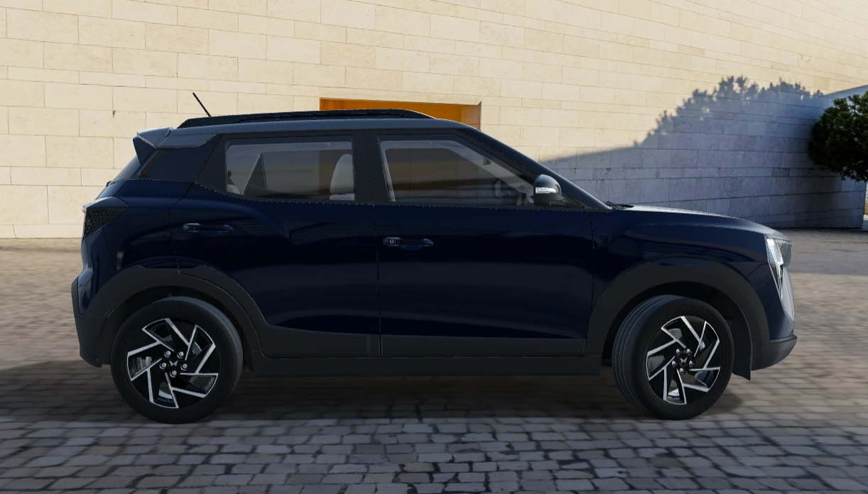 Mahindra XUV 3XO Side View-2