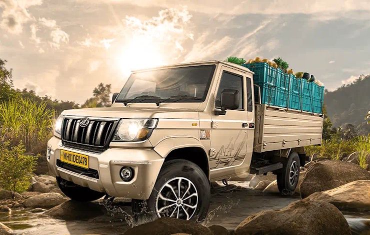 mahindra bolero maxx cng pick up truck 1