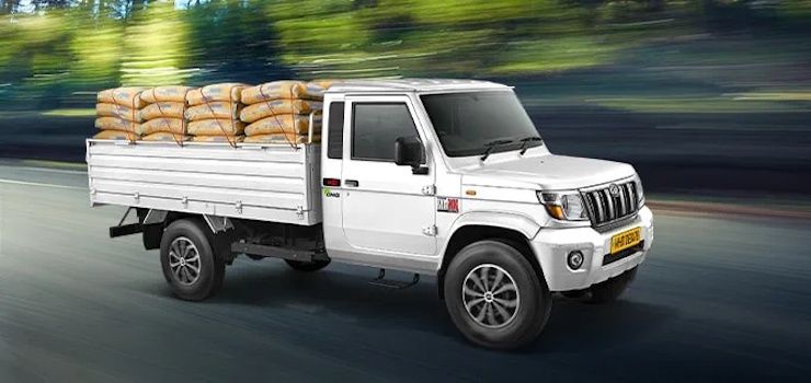 mahindra bolero maxx cng pick up truck