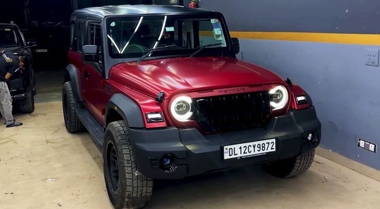 mahindra thar roxx dual tone