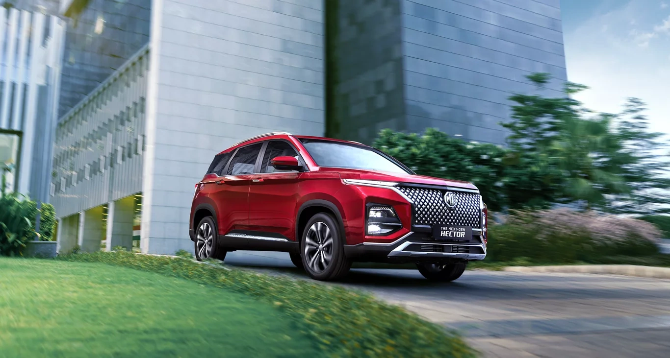 MG Hector Front Right Side