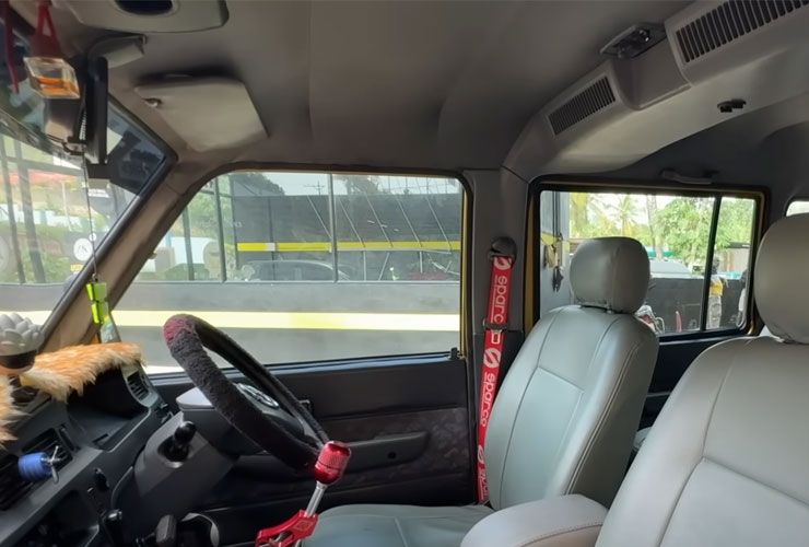 modified toyota qualis interior