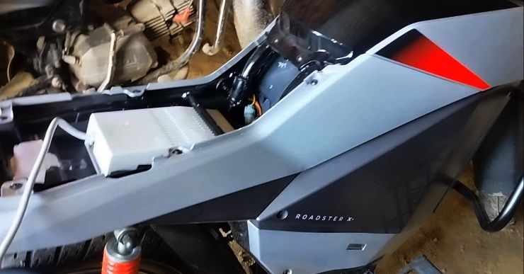 ola electric roadster x+ charging problem