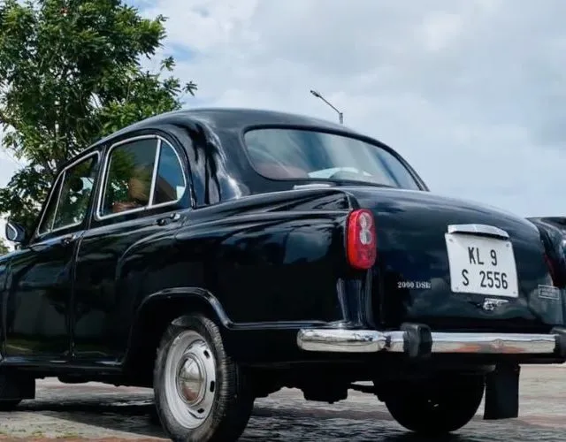 restored hindustan ambassador 2