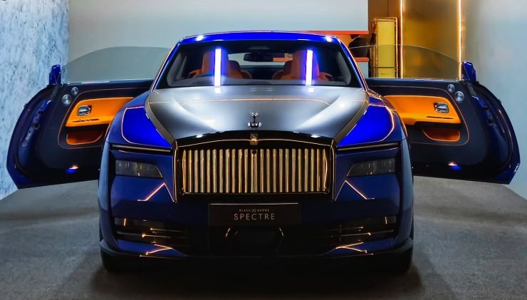 Rolls Royce Spectre Black Badge 