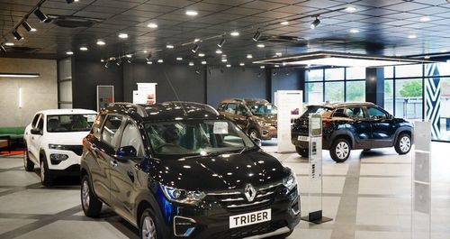 New Renault Store