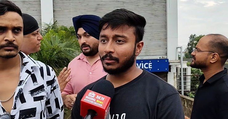 tata dealership closed by frustrated safari owner