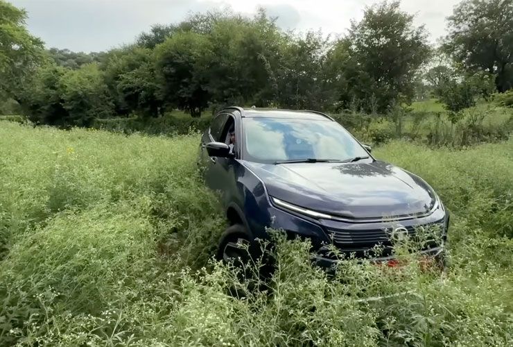 tata harrier.ev off-road