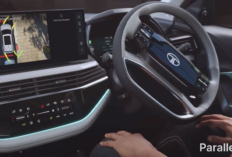 tata harrier ev parallel park out