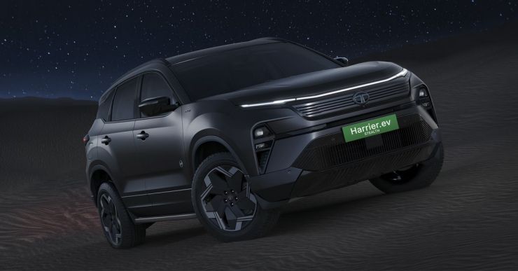 tata harrier.ev stealth front