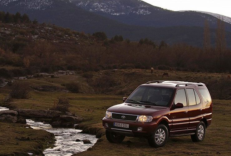 old tata safari suv