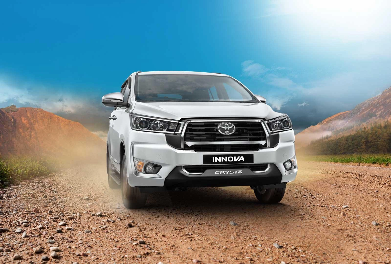 Toyota Innova Crysta Front Right Side