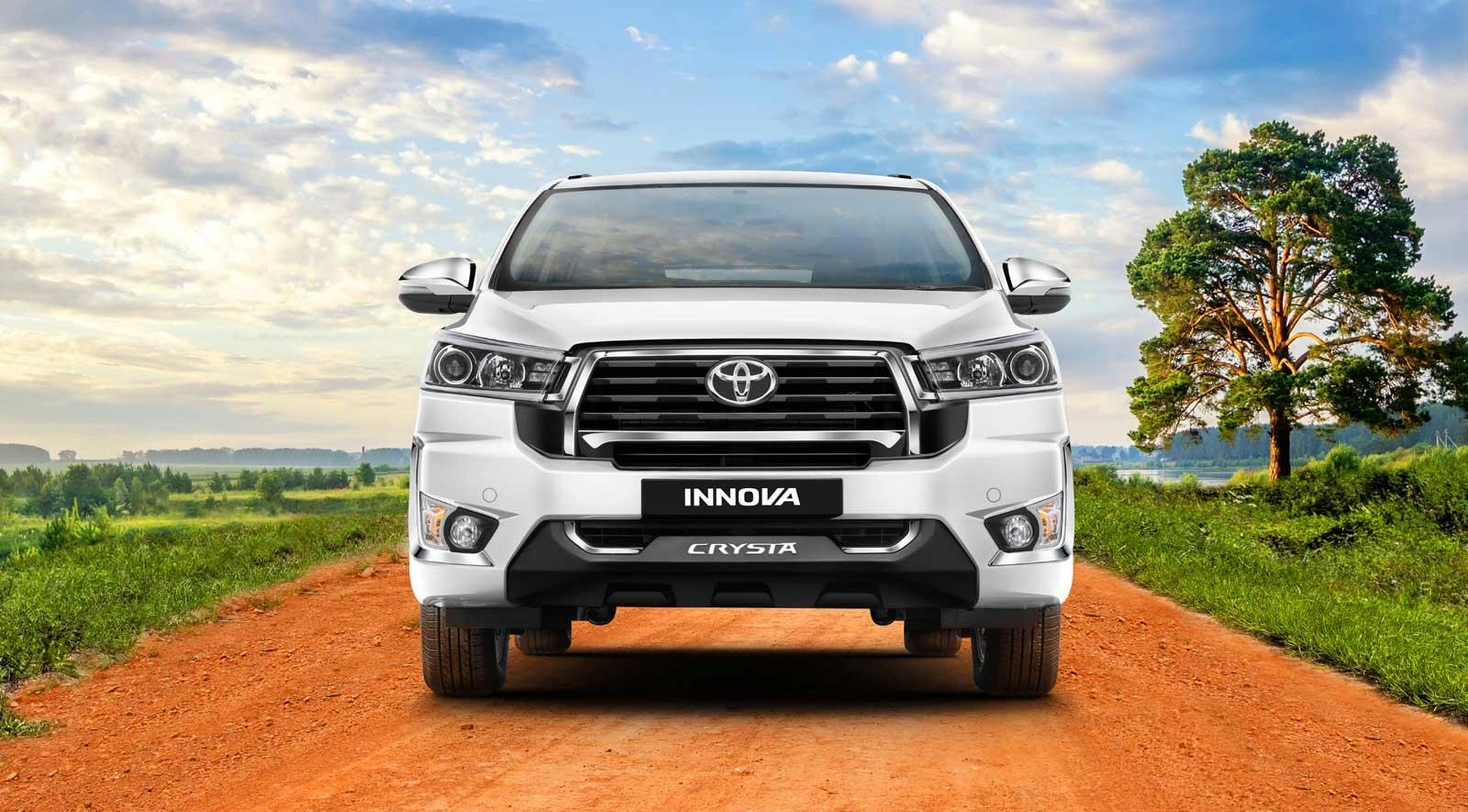 Toyota Innova Crysta Front View