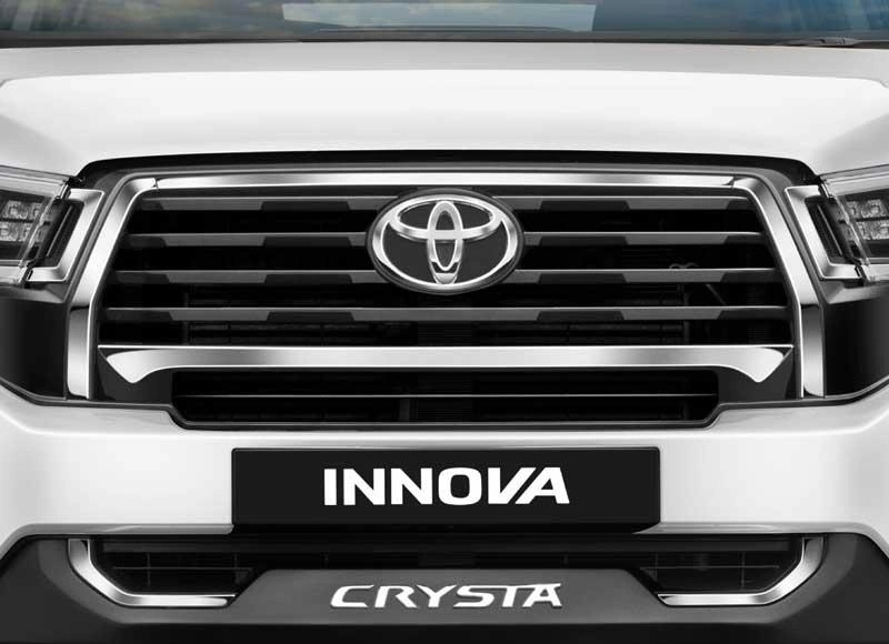 Toyota Innova Crysta Grille