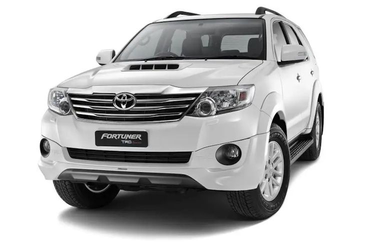 Old Toyota Fortuner