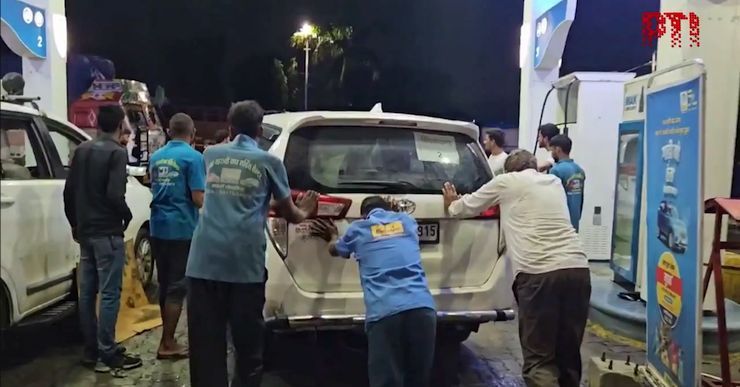 water mixed diesel filled in cm convoy cars