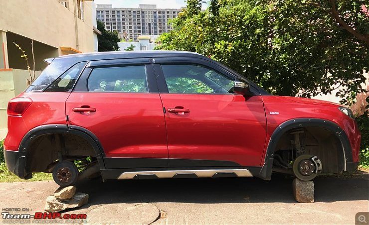 wheels stolen of maruti brezza