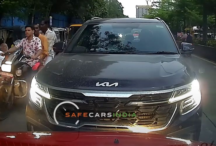 wrong side driving kia seltos