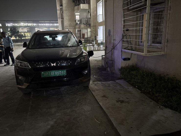 xuv 400 ev